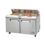 Mesa de preparación para sándwiches y ensaladas Migali C-SP60-16-HC de 60 1/5" con base refrigerada, 115 V