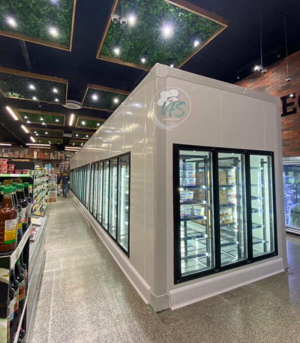 Large cold storage room for commercial kitchen